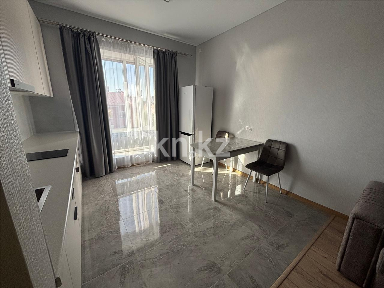 Продажа 2-комнатной квартиры, 45 м², мкр-н Алтын Арка - Продажа квартир в Караганде фото 2 из 18