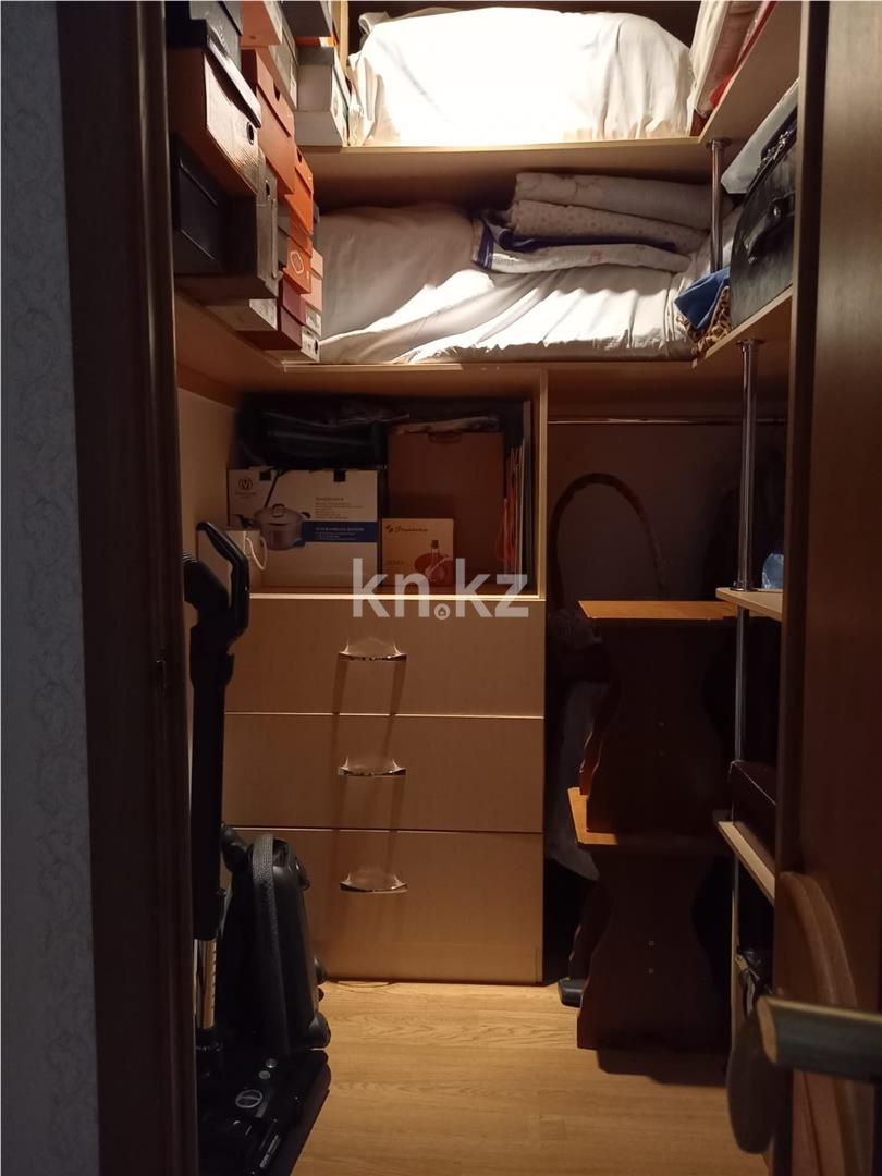 Продажа 4-комнатной квартиры, 163 м², ул. Валиханова - Продажа квартир в Астане фото 15 из 20