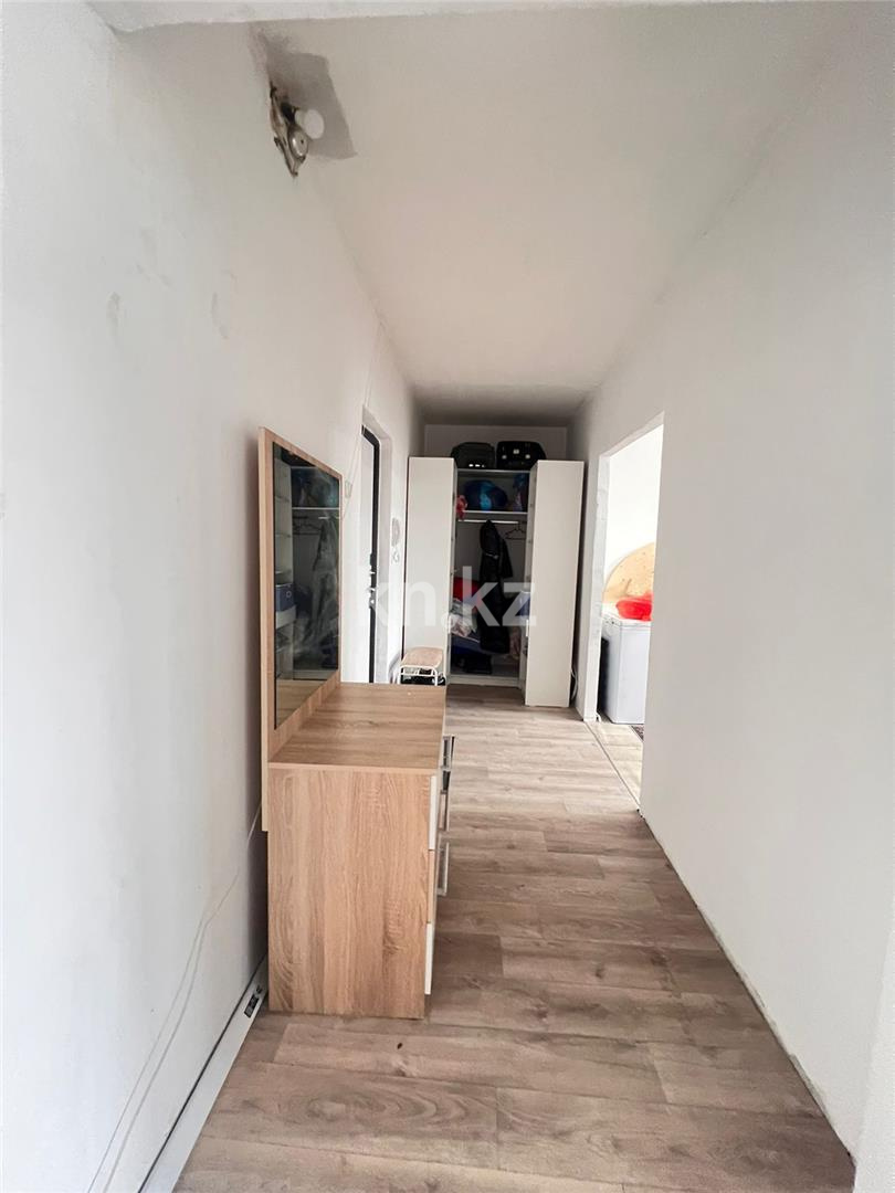 Продажа 1-комнатной квартиры, 41 м², мкр-н Степной-4, дом  28 - Продажа  однокомнатных квартир в Караганде фото 9 из 12