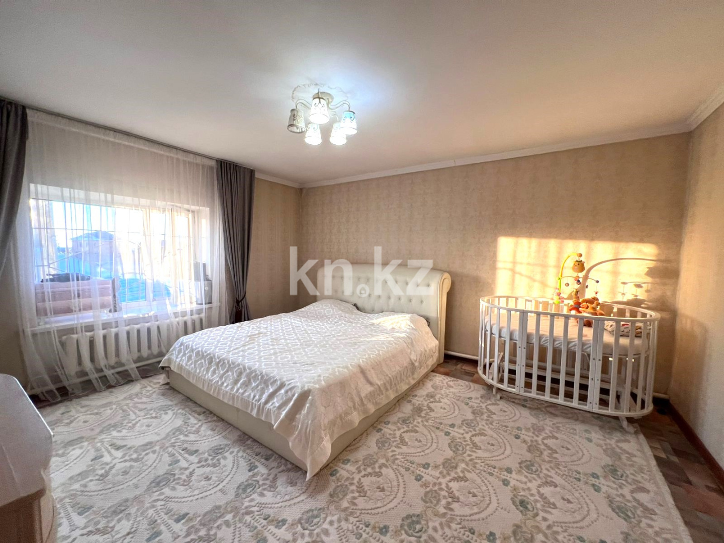 Продажа 4-комнатного дома, 267.1 м², Косшы, ул.Акжайык - Продажа квартир в Акмолинской области фото 6 из 33