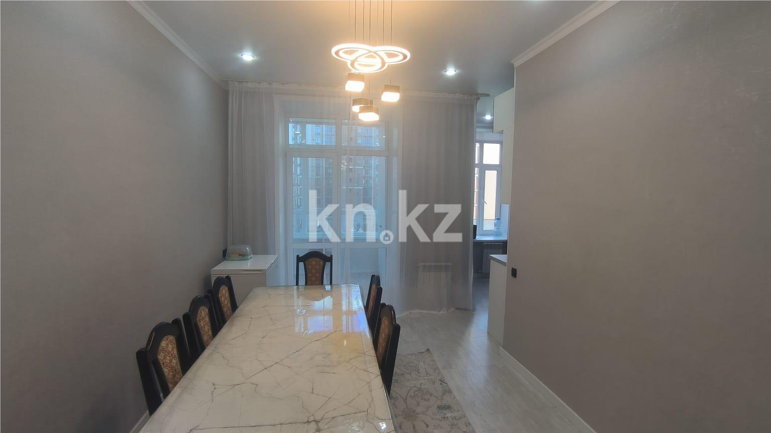 Продажа 4-комнатной квартиры, 118 м², ул. Букетова - Продажа  четырехкомнатных квартир в Караганде фото 11 из 27