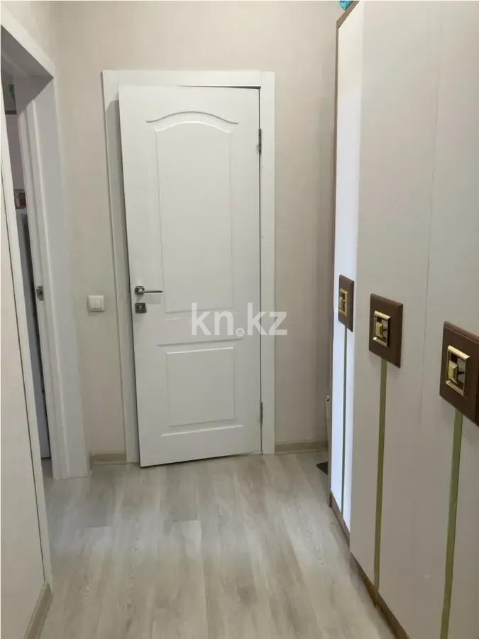 Продажа 1-комнатной квартиры, 42 м², ул. Айтматова, дом  40/1 в Астане - фото 2