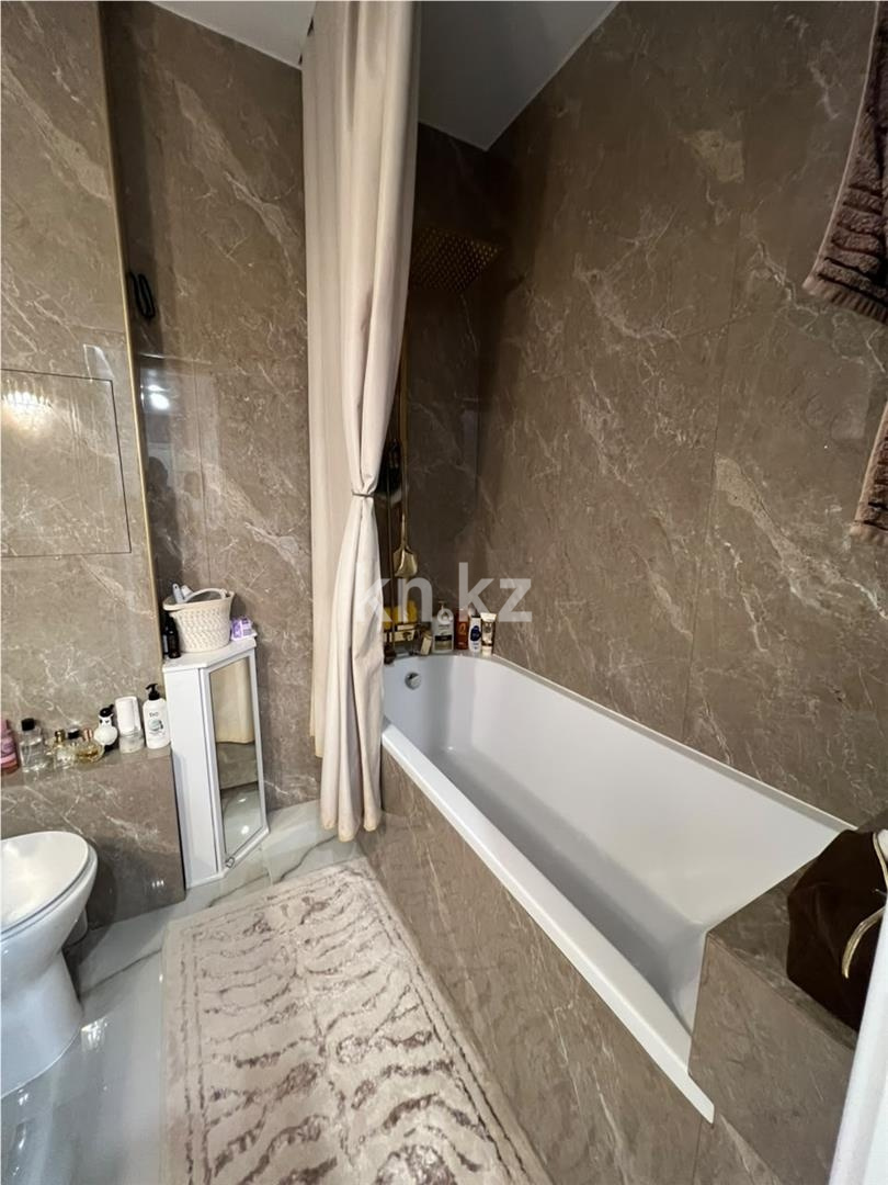 Продажа 2-комнатной квартиры, 61 м² в Караганде - фото 9