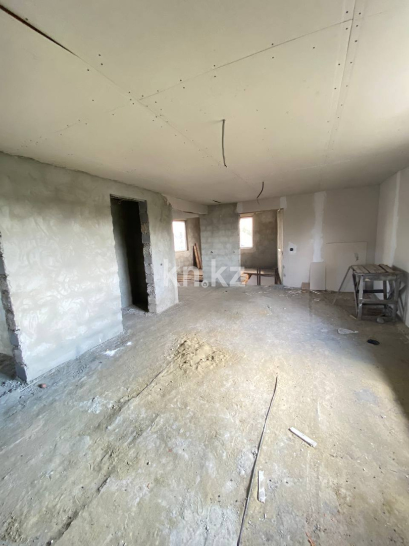 Продажа 6-комнатной квартиры, 180 м², ул. Новая, дом  70 в Костанае - фото 2