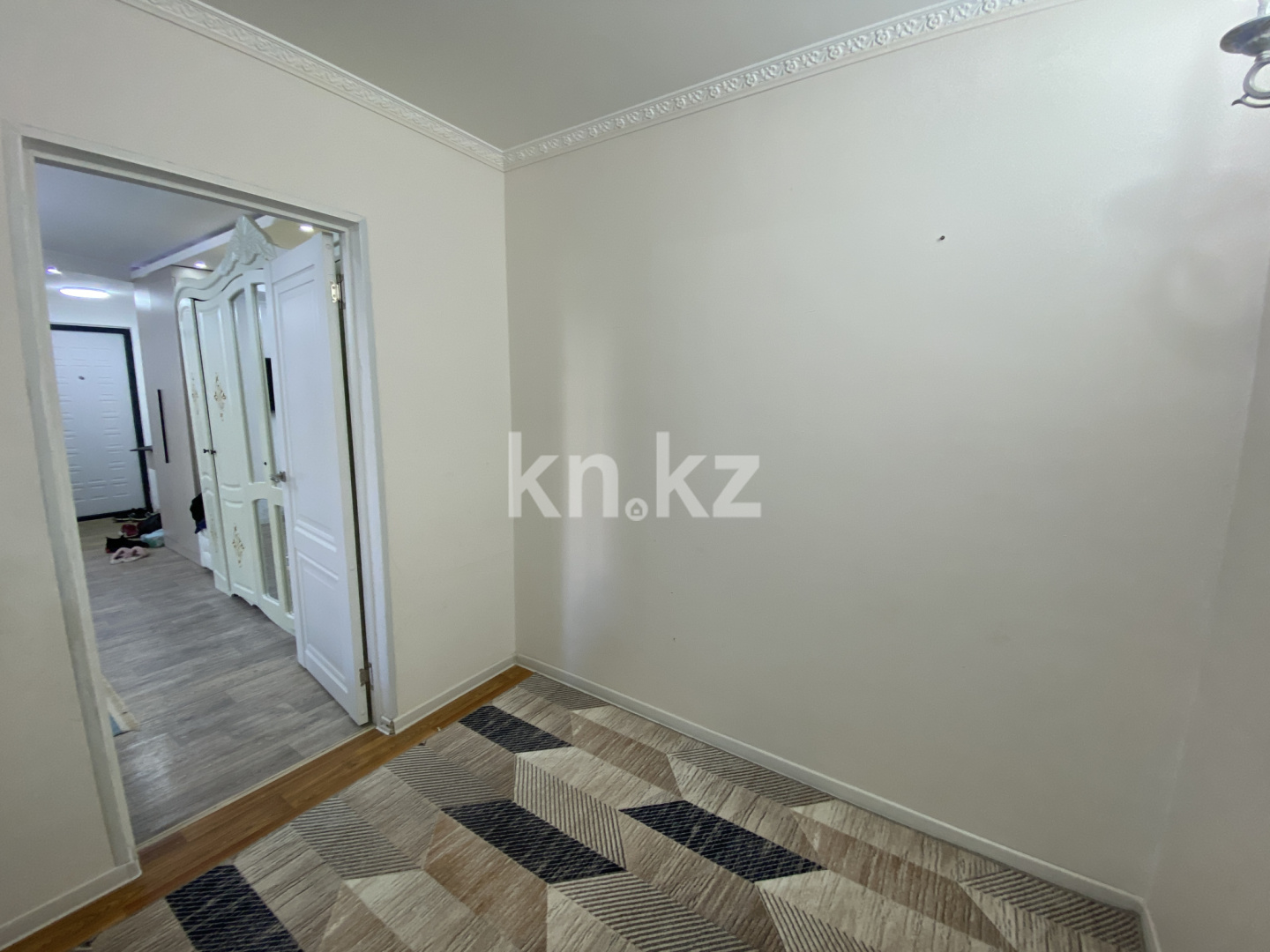 Продажа 3-комнатной квартиры, 45 м² - Продажа трехкомнатных квартир в Городе Караганды - страница 2 фото 7 из 13