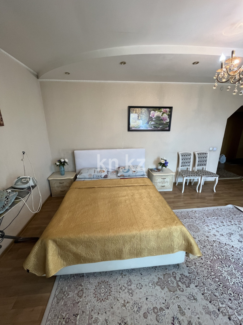 Аренда 1-комнатной квартиры посуточно, 62 м², Абая, дом  63 - ул. Валиханова - Аренда квартир посуточно в Астане с фото фото 17 из 18