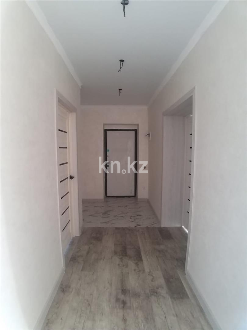 Продажа 3-комнатной квартиры, 82 м², мкр-н Голубые Пруды - Продажа квартир в Караганде фото 20 из 23