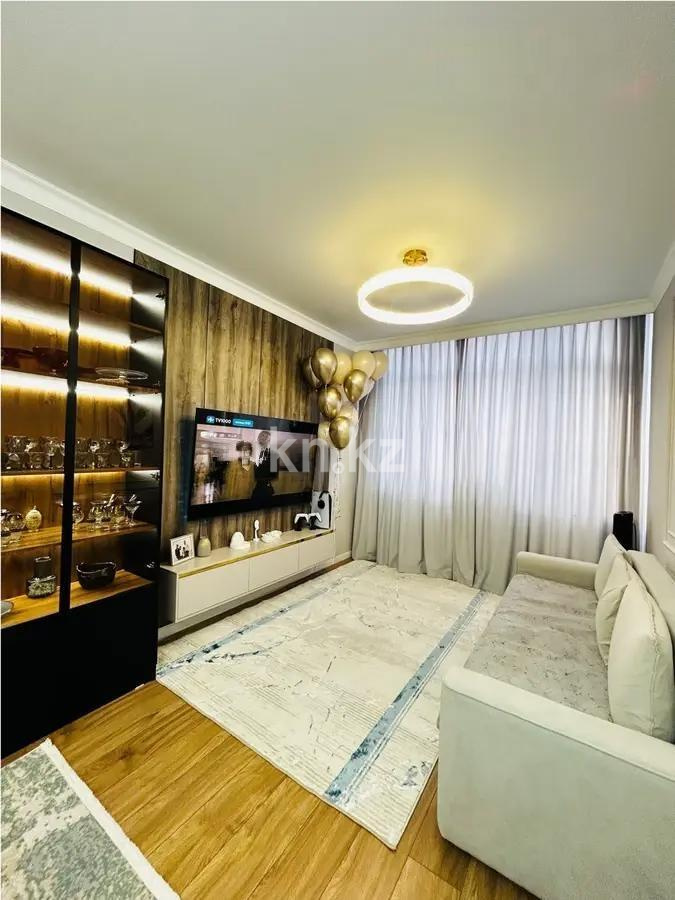 Продажа 3-комнатной квартиры, 64 м², ул. Толе би, дом  14 - Продажа квартир в Астане фото 1 из 5