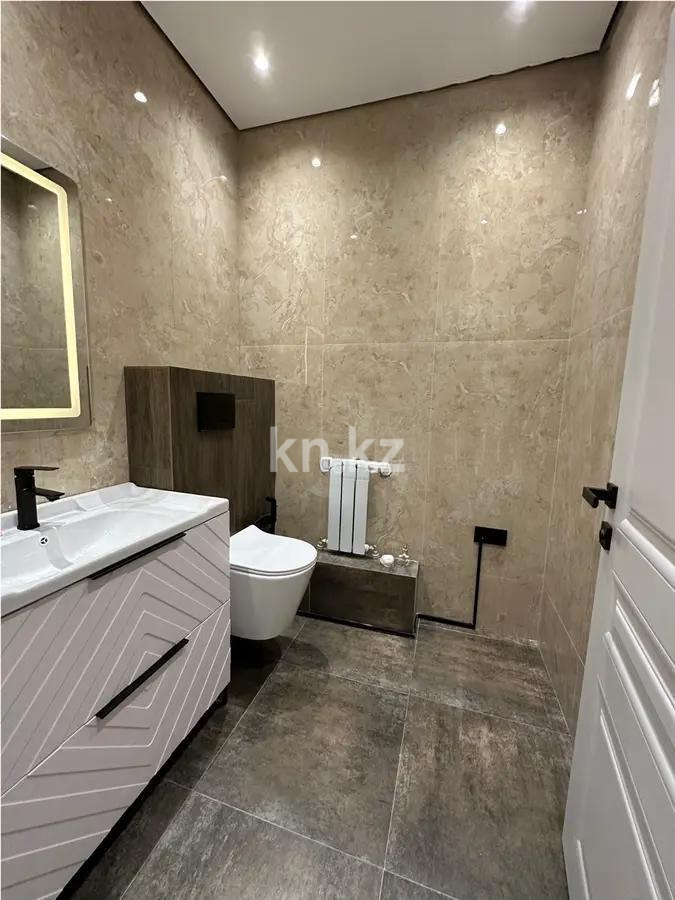 Продажа 2-комнатной квартиры, 71 м², ул. Халиуллина, дом  140/5 в Алматы - фото 5