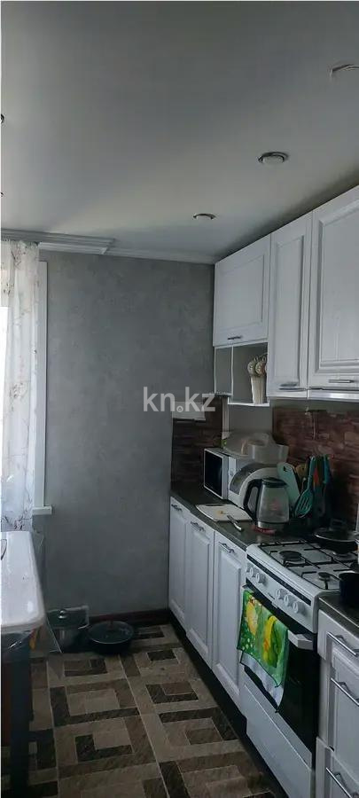Продажа 3-комнатной квартиры, 65 м², ул. Жекибаева, дом  135 - Продажа квартир в Караганде без посредников фото 1 из 3