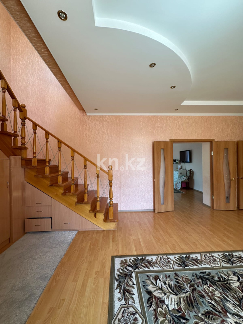 Продажа 7-комнатного дома, 389 м² - Продажа домов, коттеджей в Казахстане фото 8 из 32