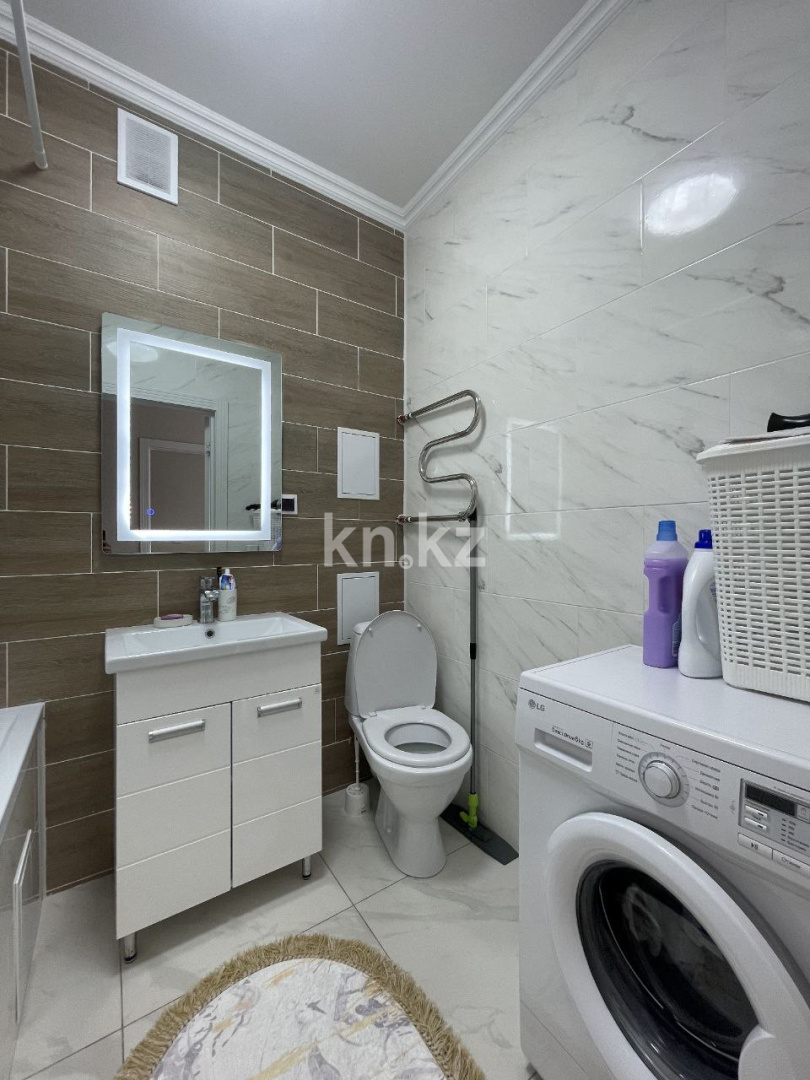 Аренда 1-комнатной квартиры, 37 м², ул. Аль-Фараби, дом  40/2 - пр. Улы Дала в Астане - фото 7