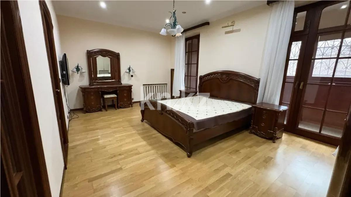 Продажа 4-комнатной квартиры, 200 м² - Продажа четырехкомнатных квартир от собственников в Алматы - страница 4 фото 2 из 5