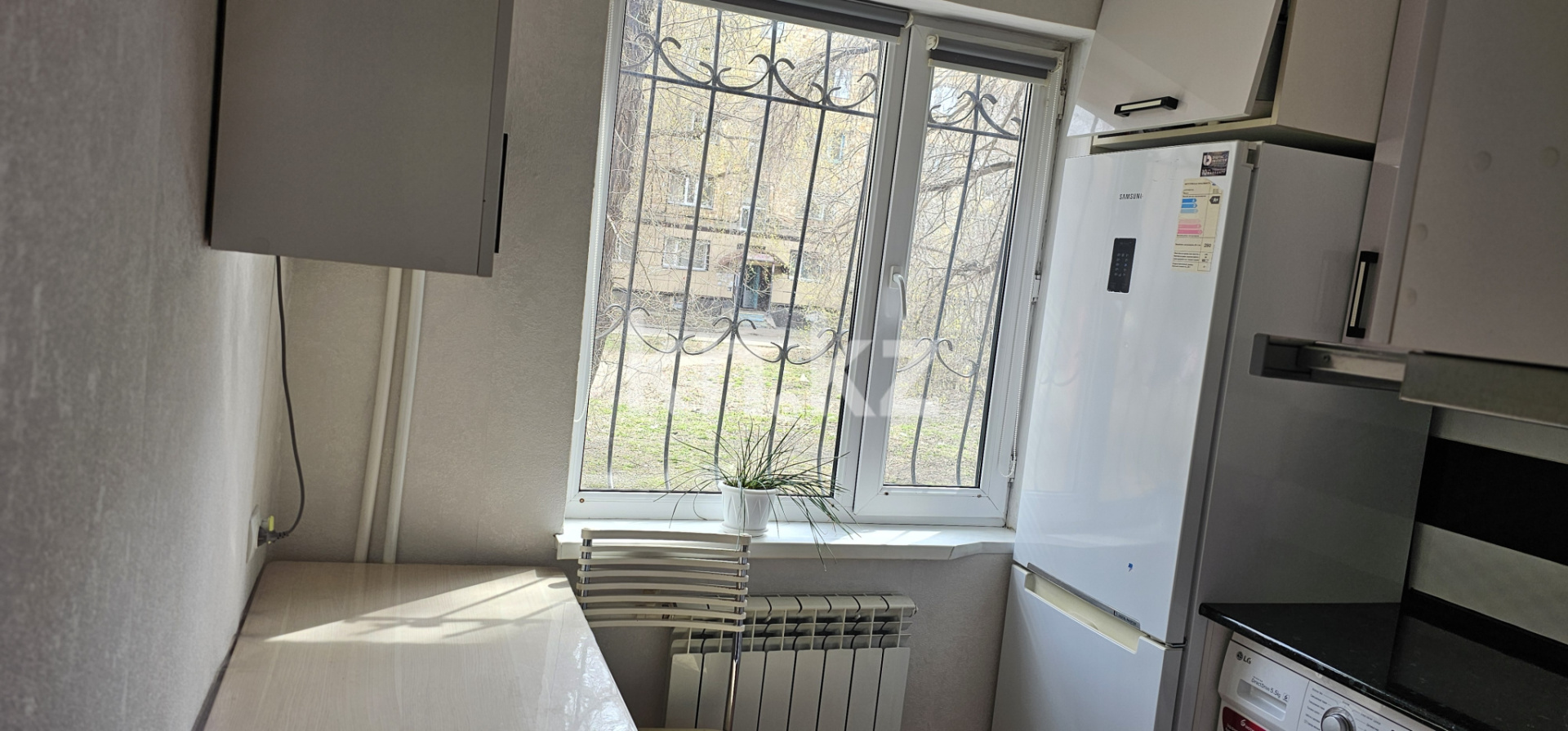 Продажа 3-комнатной квартиры, 43 м² - Продажа трехкомнатных квартир в панельном доме в Караганде - страница 5 фото 7 из 16