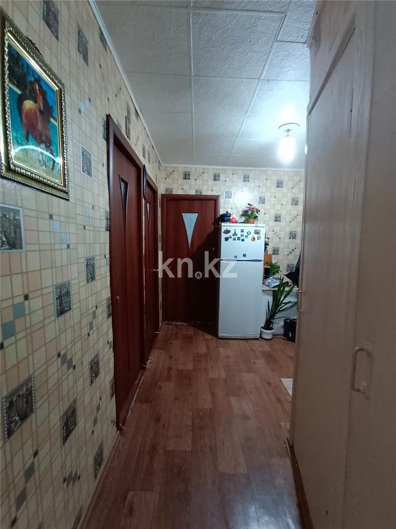 Продажа 3-комнатной квартиры, 62 м², мкр-н 23 - Продажа квартир в Караганде фото 12 из 16