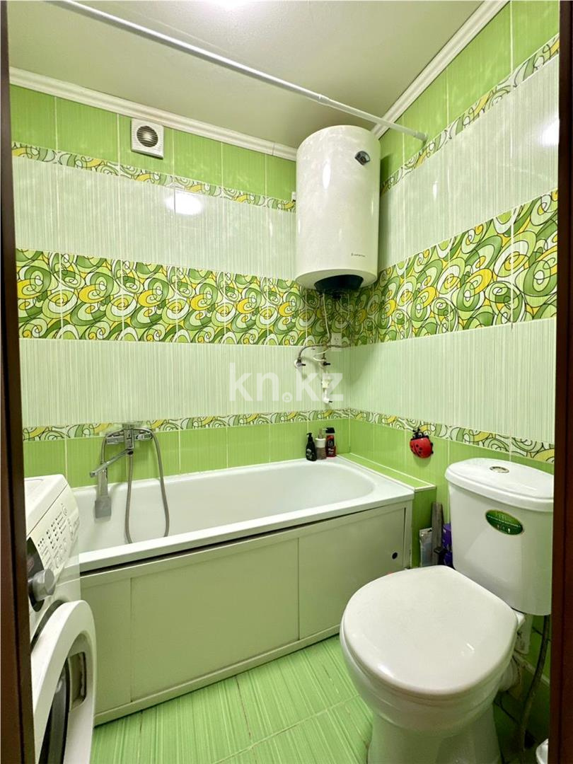 Продажа 3-комнатной квартиры, 53 м², ул. Механическая, дом  8а - Продажа квартир в Караганде фото 12 из 19