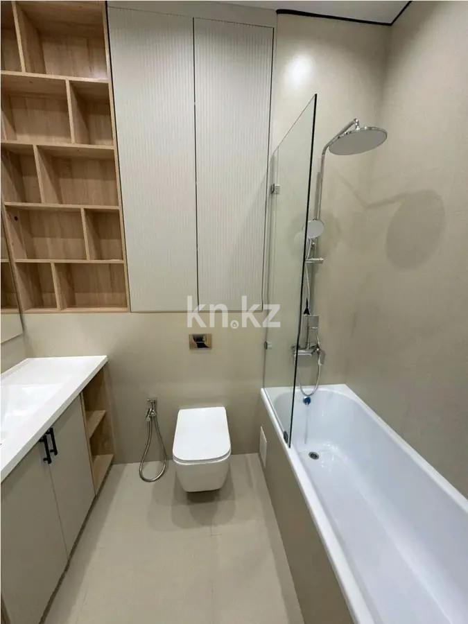 Продажа 3-комнатной квартиры, 80 м², пр. Кабанбай батыра, дом  38/2 в Астане - фото 4