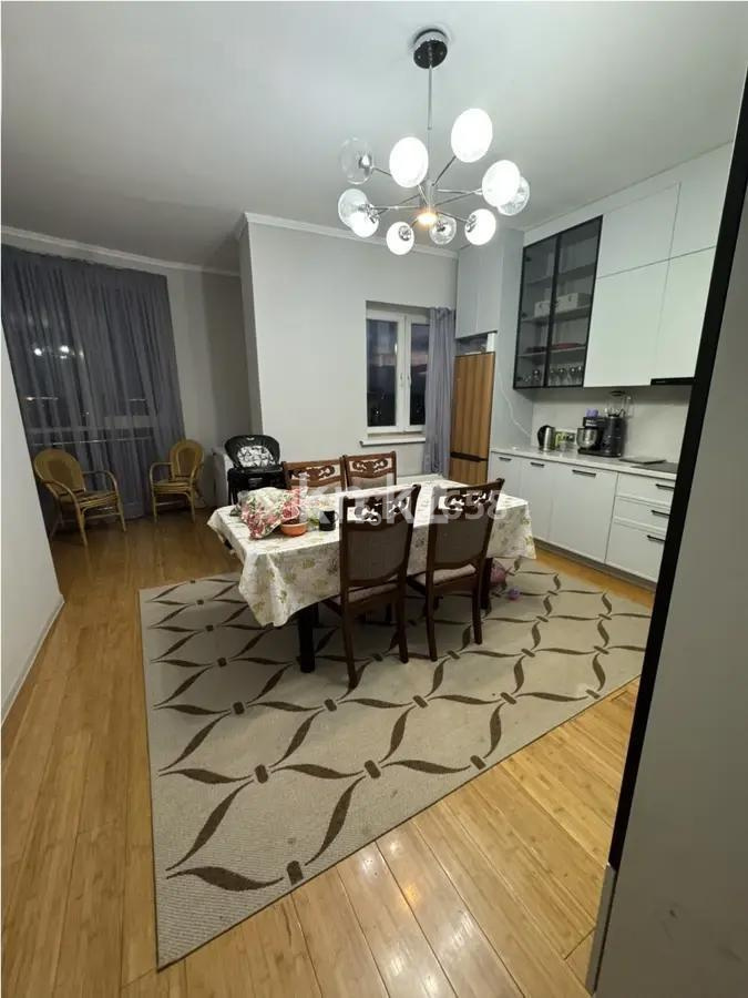 Продажа 3-комнатной квартиры, 148 м² в Алматы - фото 3