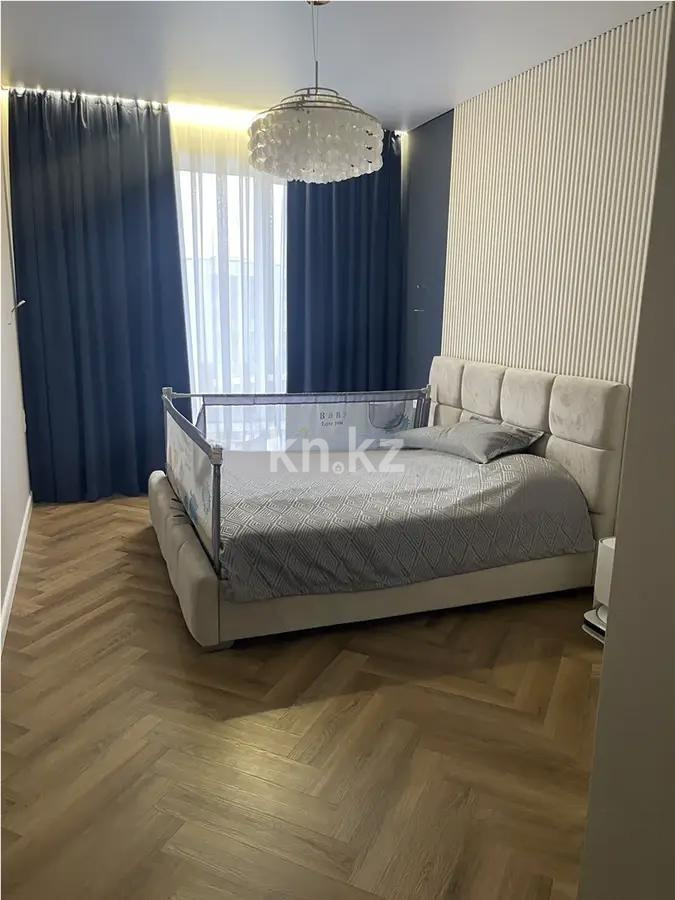 Продажа 3-комнатной квартиры, 88 м², пр. Аль-Фараби, дом  7/2 в Астане - фото 2