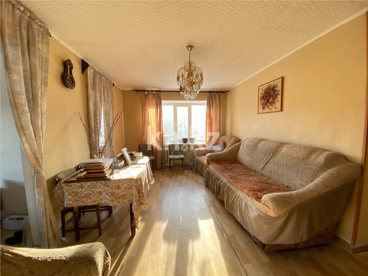 Продажа 4-комнатной квартиры, 62 м² - Продажа  четырехкомнатных квартир в Караганде фото 2 из 10