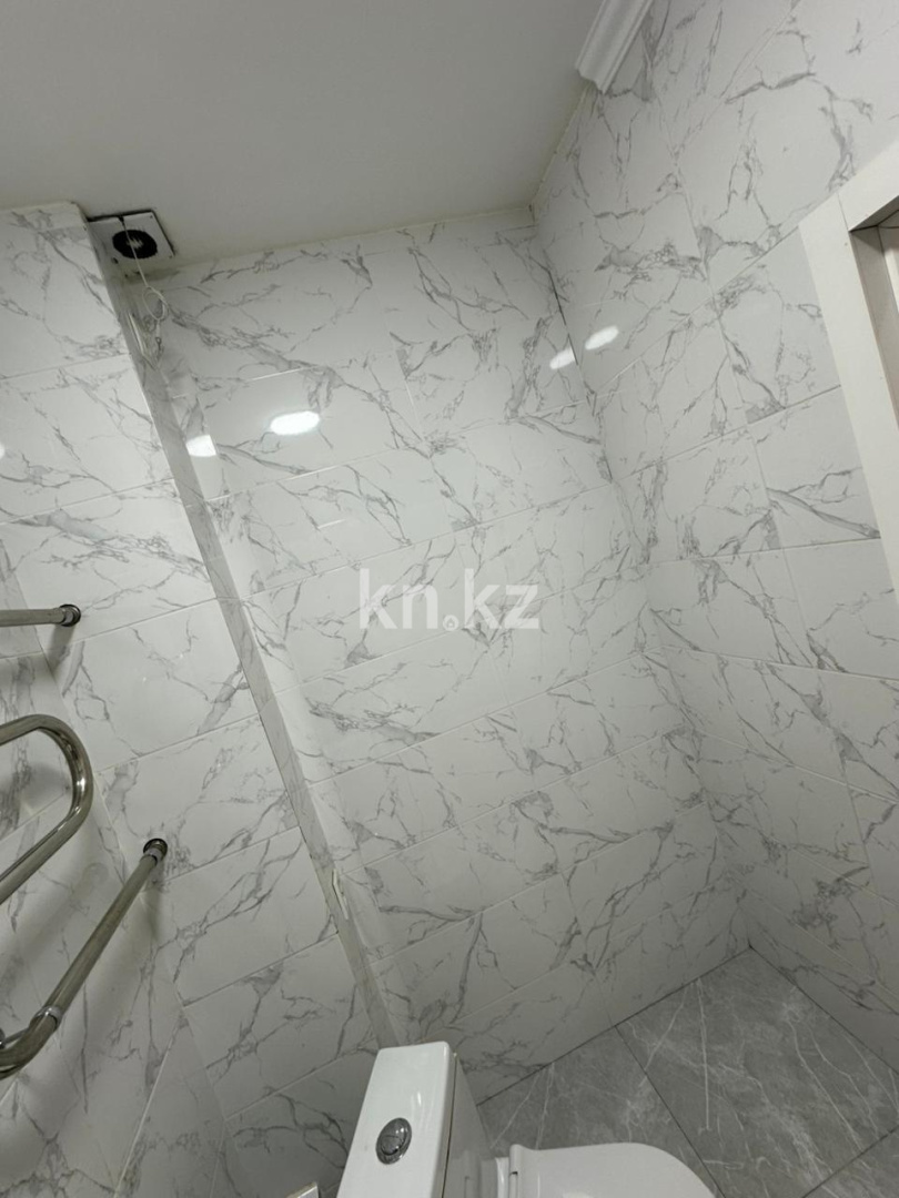 Продажа 2-комнатной квартиры, 66.6 м² в Алматы - фото 16