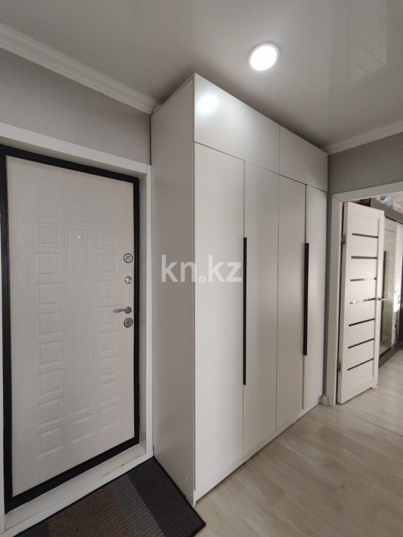 Продажа 2-комнатной квартиры, 54.2 м², мкр-н Степной-4, дом  10 - Продажа квартир в Караганде фото 11 из 13