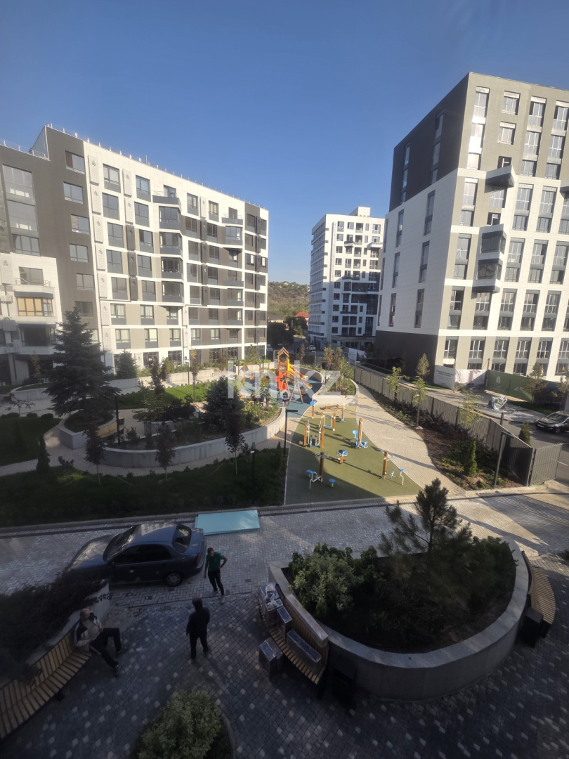 Продажа 3-комнатной квартиры, 104.1 м², ул. Нурмагамбетова, дом  73 - Мкр Коктобе Медеуский район - Продажа квартир в Казахстане фото 1 из 12