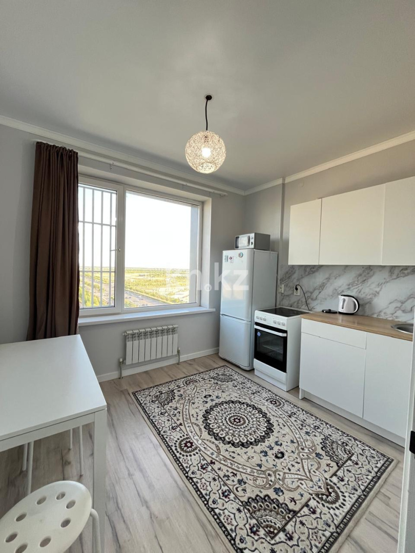 Аренда 1-комнатной квартиры, 40 м² - Аренда однокомнатных квартир помесячно в Астане - страница 2 фото 2 из 8
