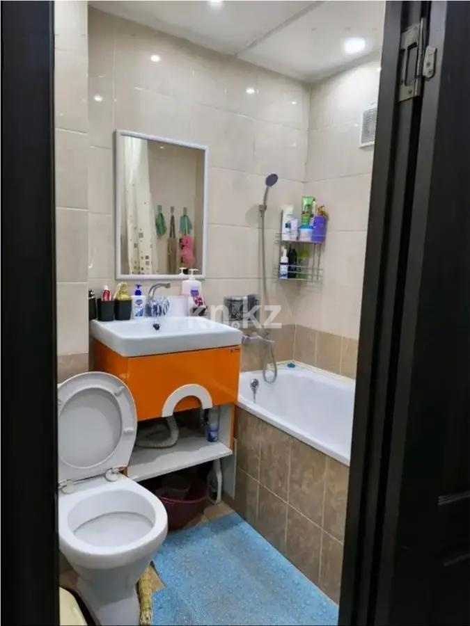 Продажа 3-комнатной квартиры, 58 м², мкр-н 6, дом  38 в Алматы - фото 5