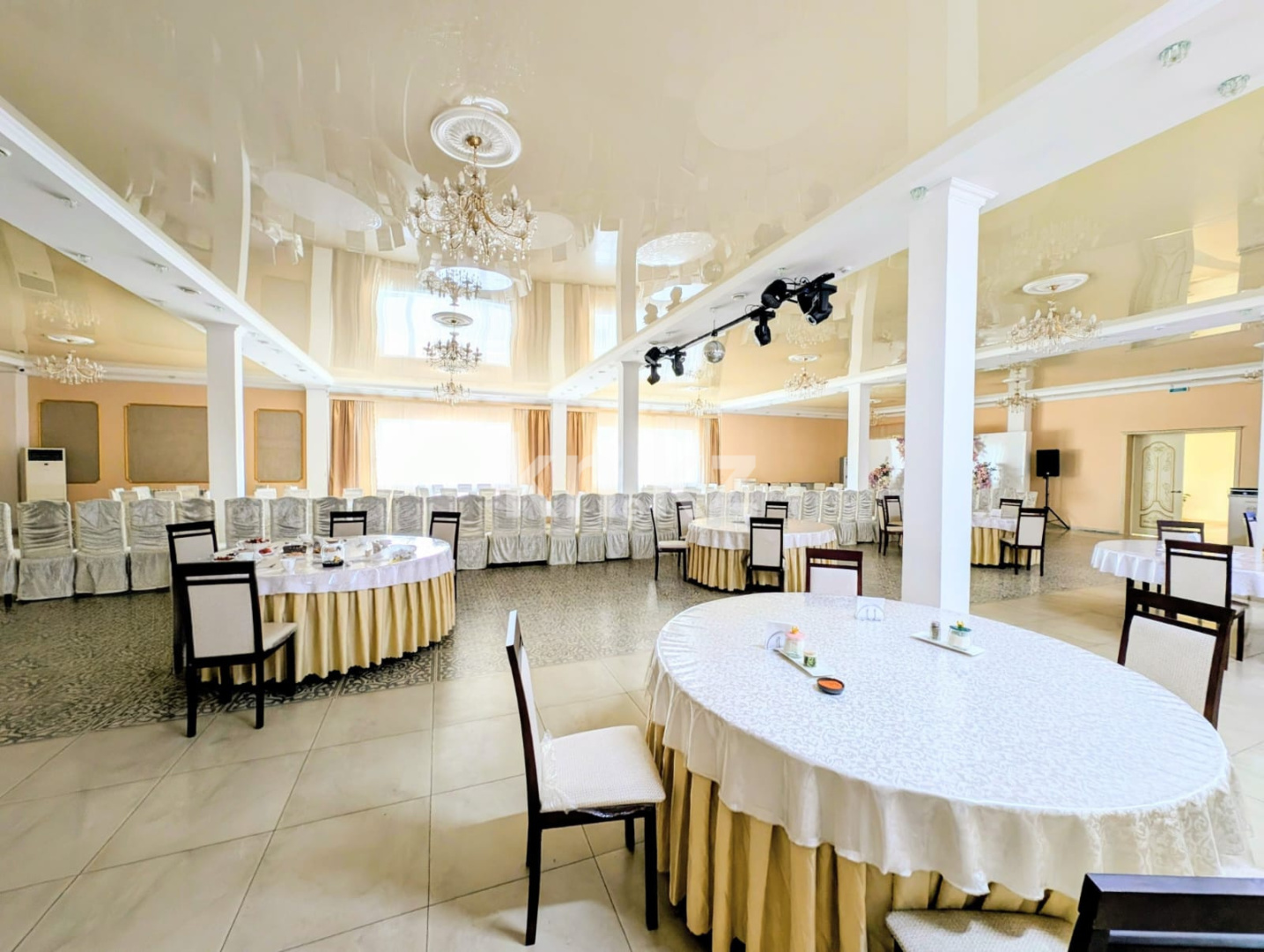 Продажа , 1286.4 м², тинский район. с  Жана Омир      ул Гагарина, дом  34 - Продажа жилой и коммерческой недвижимости в Уральске фото 4 из 31