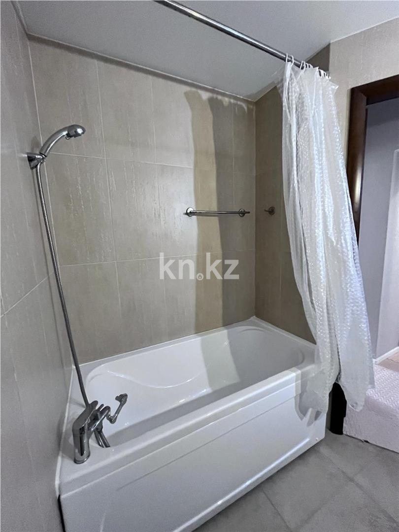 Продажа 2-комнатной квартиры, 57 м² - Продажа квартир в Караганде на Юго-Востоке - страница 10 фото 21 из 36