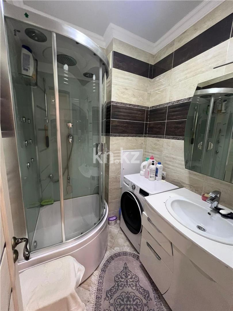 Продажа 3-комнатной квартиры, 91 м², ул. Таттимбета в Караганде - фото 12