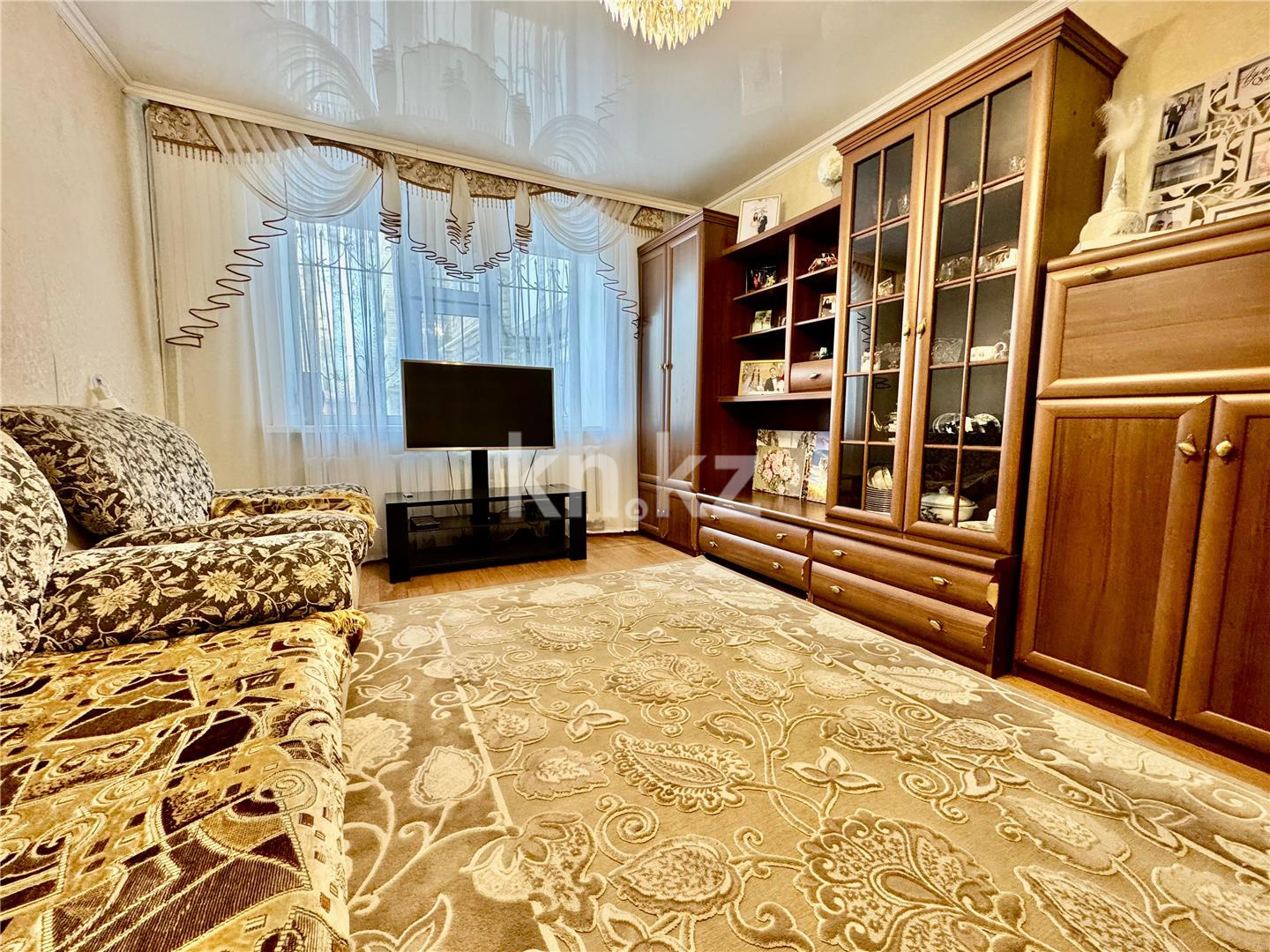 Продажа 3-комнатной квартиры, 58 м², ул. Локомотивная - Продажа  трехкомнатных квартир в Караганде фото 1 из 8