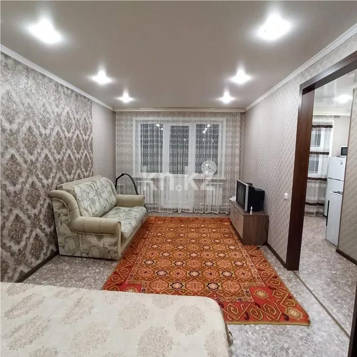 Продажа 1-комнатной квартиры, 40 м², ул. Абая, дом  56 - Продажа жилой и коммерческой недвижимости в Темиртау фото 1 из 3