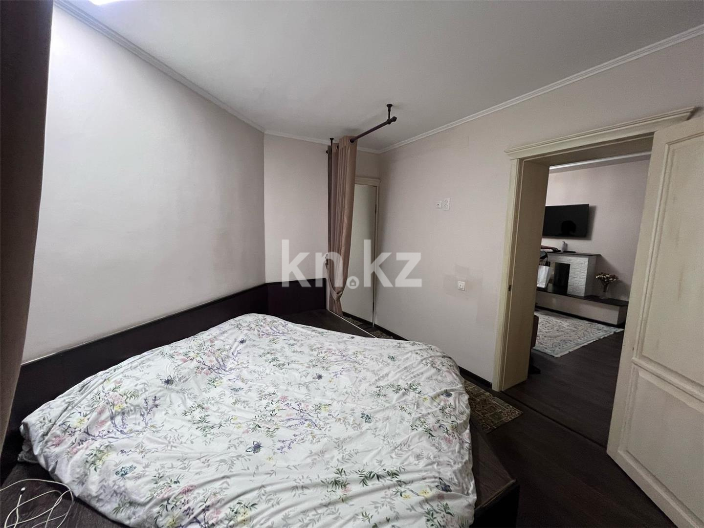 Продажа 3-комнатной квартиры, 68 м², пр. Шахтеров, дом  31 в Караганде - фото 10