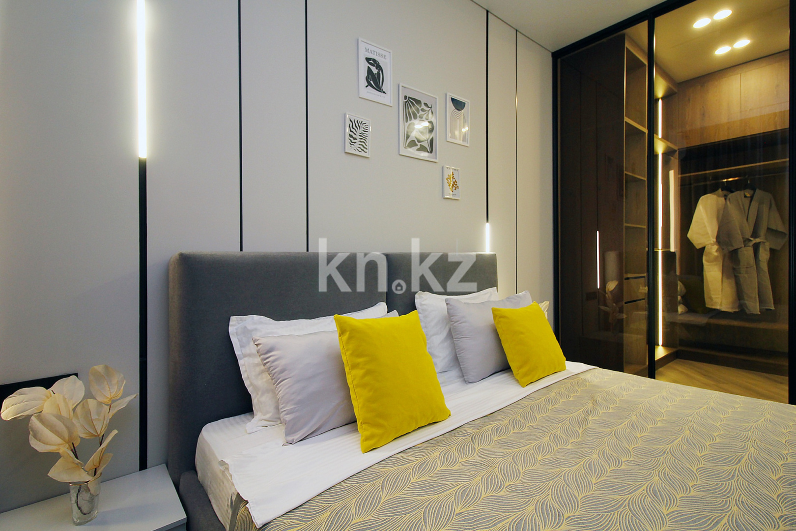 Аренда 2-комнатной квартиры посуточно, 50 м² - Аренда недвижимости в Алматы фото 1 из 14