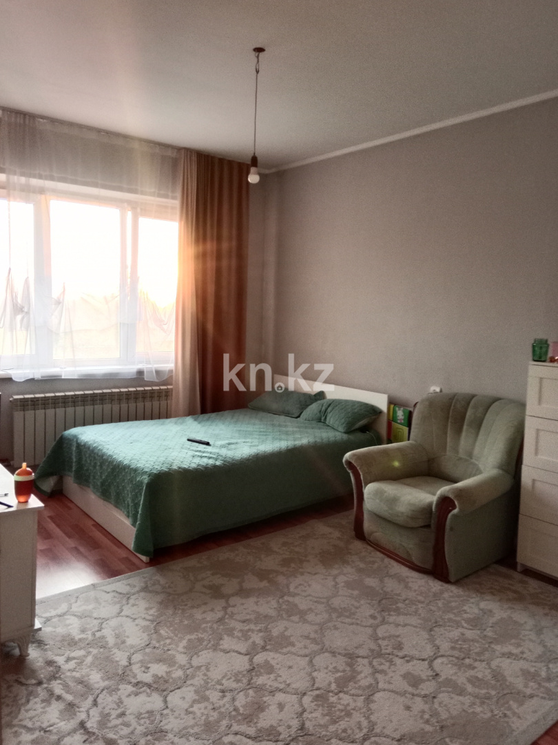 Продажа 1-комнатной квартиры, 43.3 м², мкр-н Аксай-5, дом  9 - Продажа квартир в Алматы фото 1 из 7