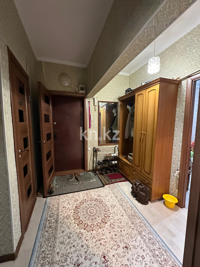 Продажа 3-комнатной квартиры, 68 м², ул. Жандосова, дом  6а - Продажа квартир в Шымкенте фото 14 из 21