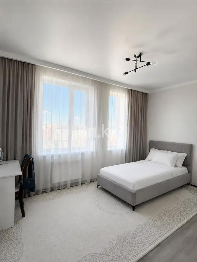 Продажа 3-комнатной квартиры, 93 м² в Астане