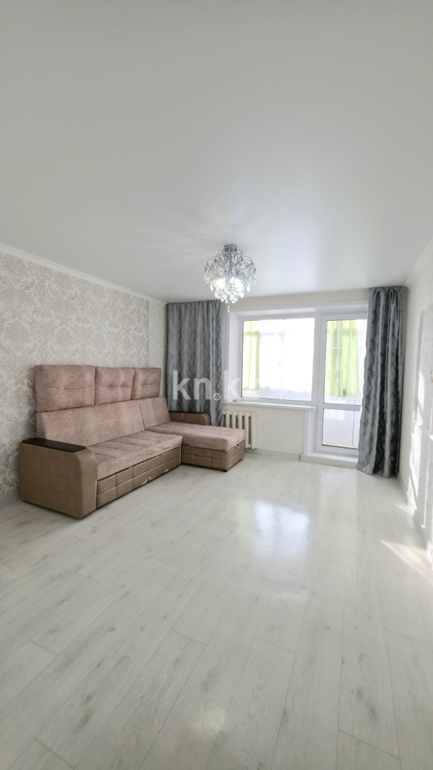 Продажа 3-комнатной квартиры, 61.2 м² - Продажа трехкомнатных квартир в Караганде - страница 2 фото 1 из 16