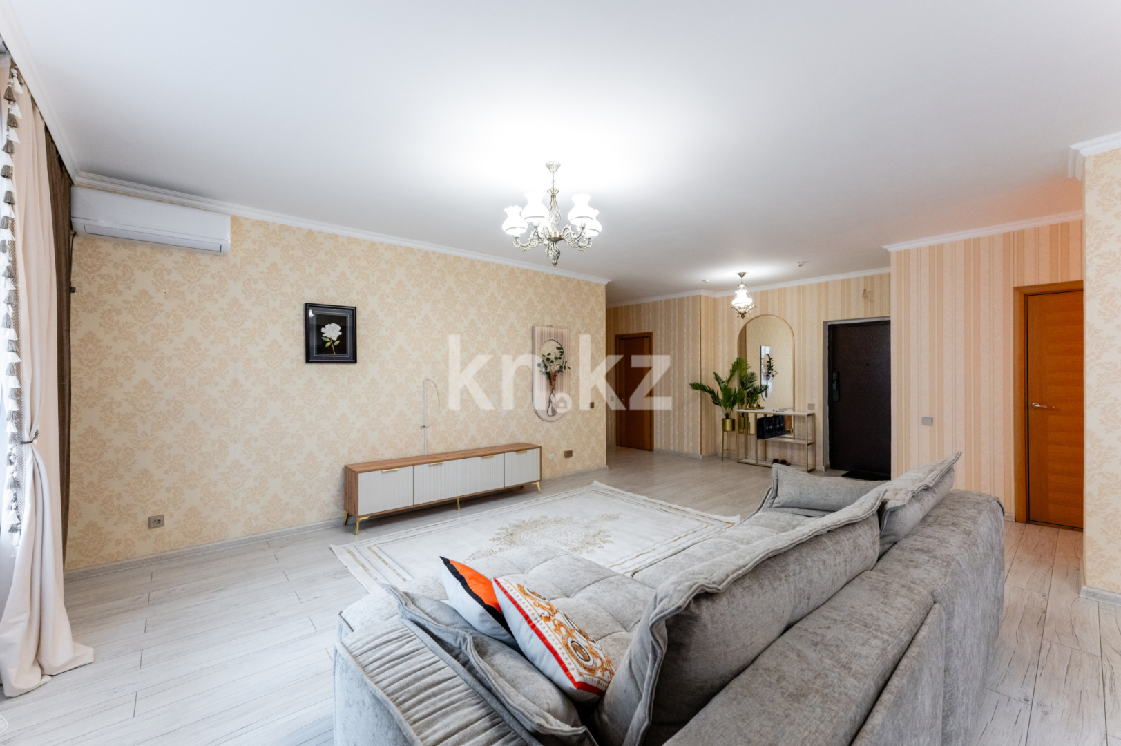 Продажа 2-комнатной квартиры, 76.5 м², ул. Шевченко, дом  8 - Продажа квартир в Казахстане фото 16 из 31