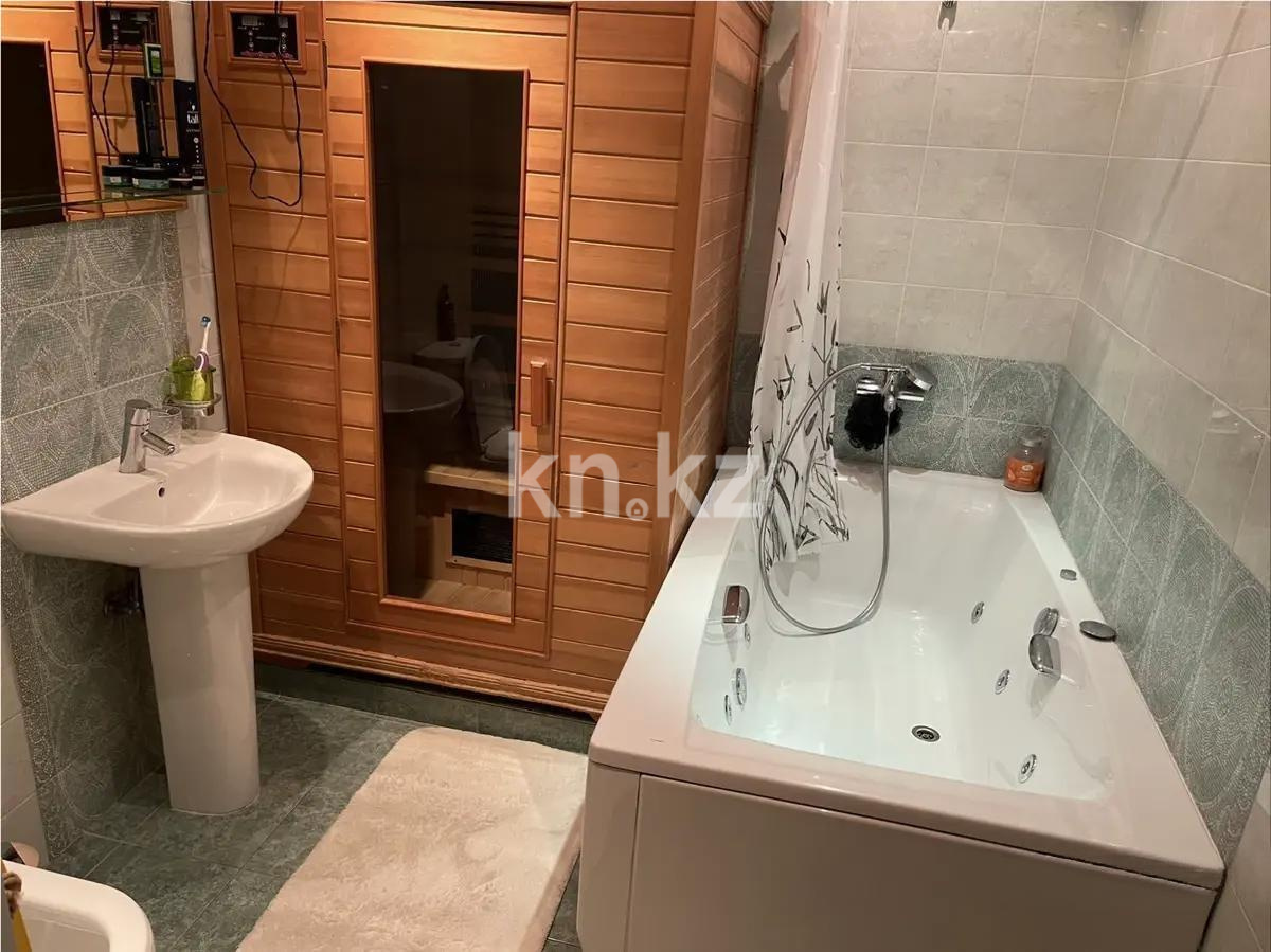 Продажа 7-комнатной квартиры, 246 м² - Продажа пятикомнатных и более квартир в Медеуском р-не Алматы фото 11 из 14