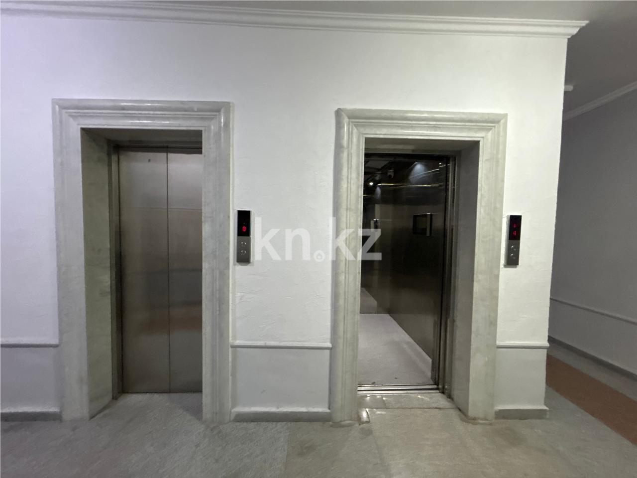 Продажа 3-комнатной квартиры, 106 м², ул. Керей, Жанибек хандар в Астане - фото 27