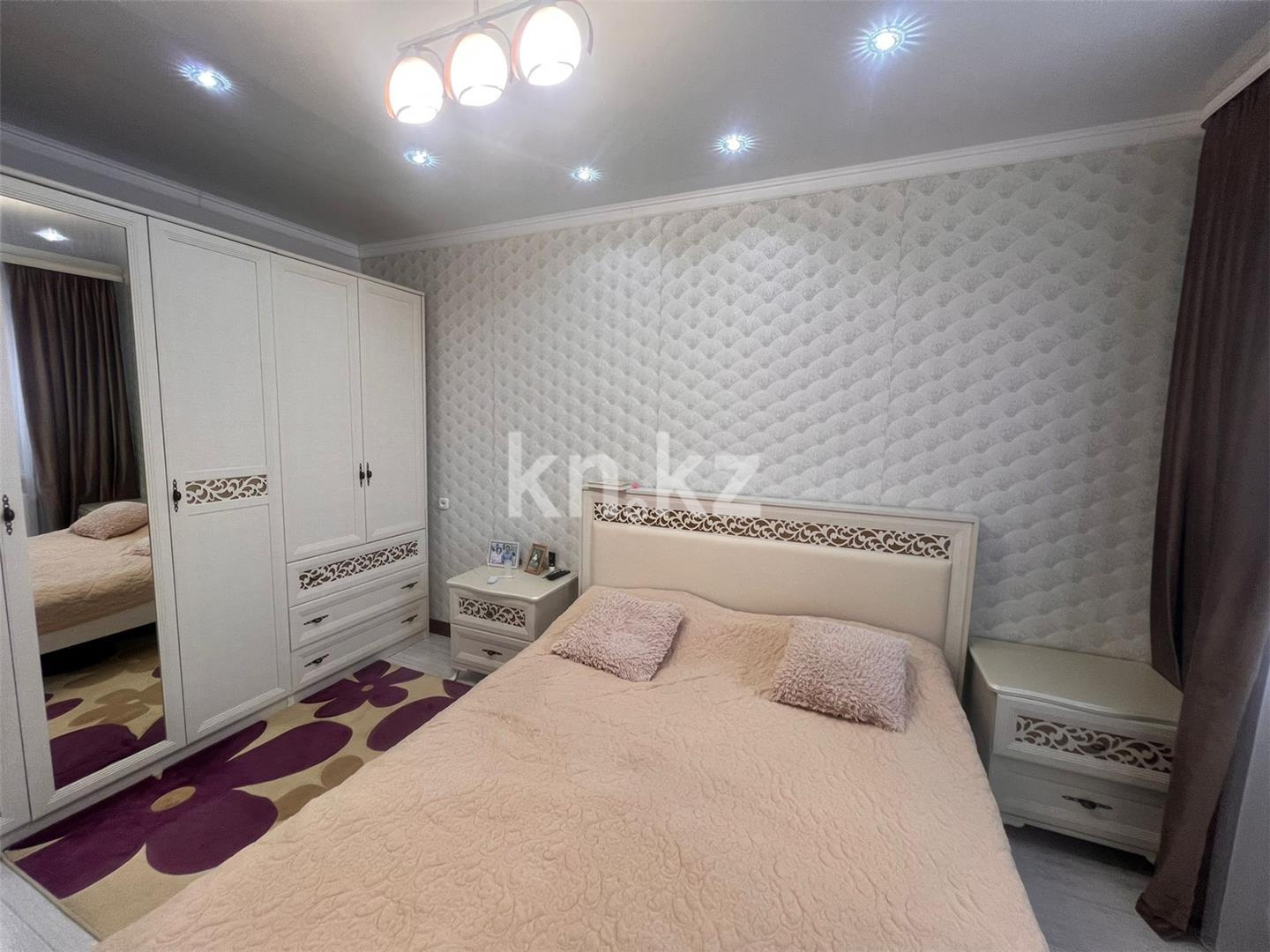 Продажа 2-комнатной квартиры, 53 м², мкр-н Голубые Пруды, дом  15 в Караганде - фото 5