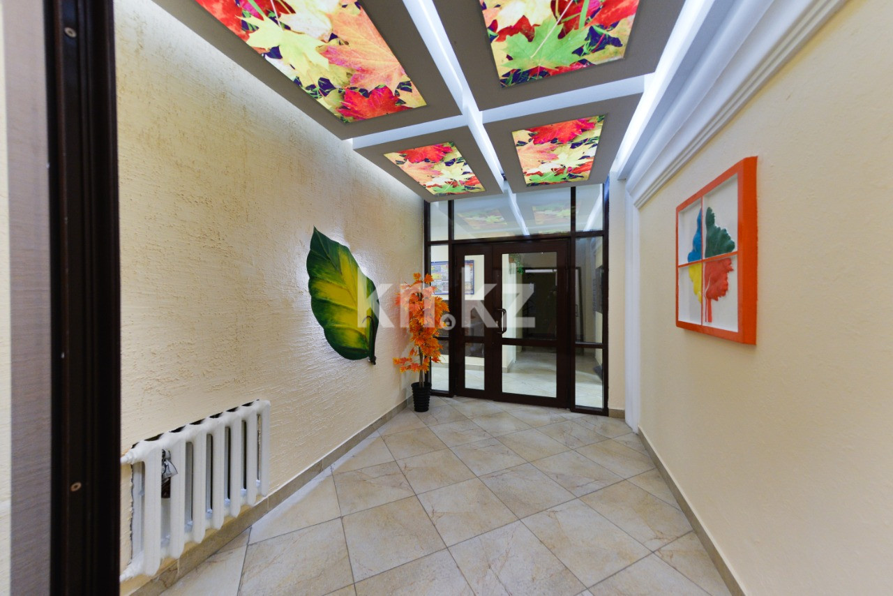 Аренда 2-комнатной квартиры посуточно, 80 м², ул. Керей, Жанибек хандар, дом  12/1 - Аренда квартир посуточно в Астане с фото фото 18 из 22