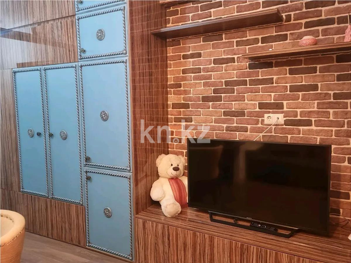 Продажа 1-комнатной квартиры, 28 м², ул. Казыбек би, дом  139 - Продажа квартир в Алматы фото 1 из 4