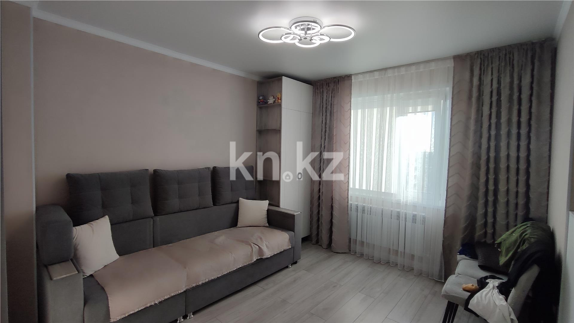 Продажа 1-комнатной квартиры, 41 м², мкр-н Мамраева (Восток-5) - Продажа  однокомнатных квартир в Караганде фото 1 из 13