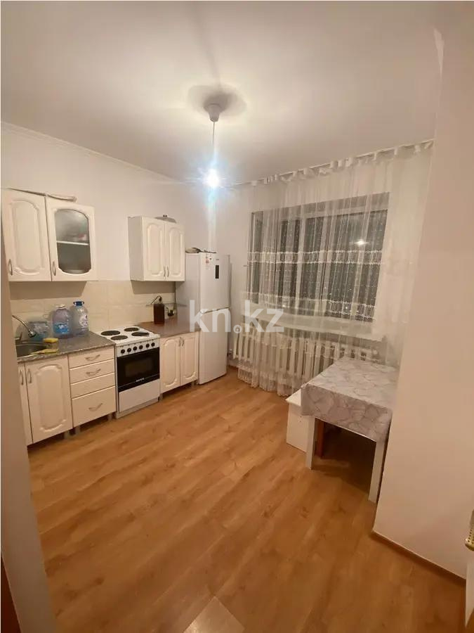 Продажа 1-комнатной квартиры, 38 м², ул. Жубанова, дом  10 в Астане - фото 2
