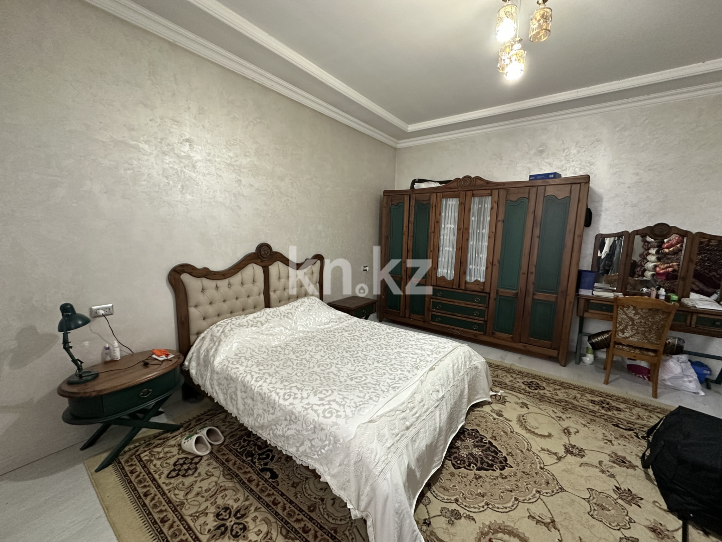 Продажа 8-комнатного дома, 300 м² - Продажа домов, коттеджей в Енбекшинском р-не Шымкента фото 2 из 27