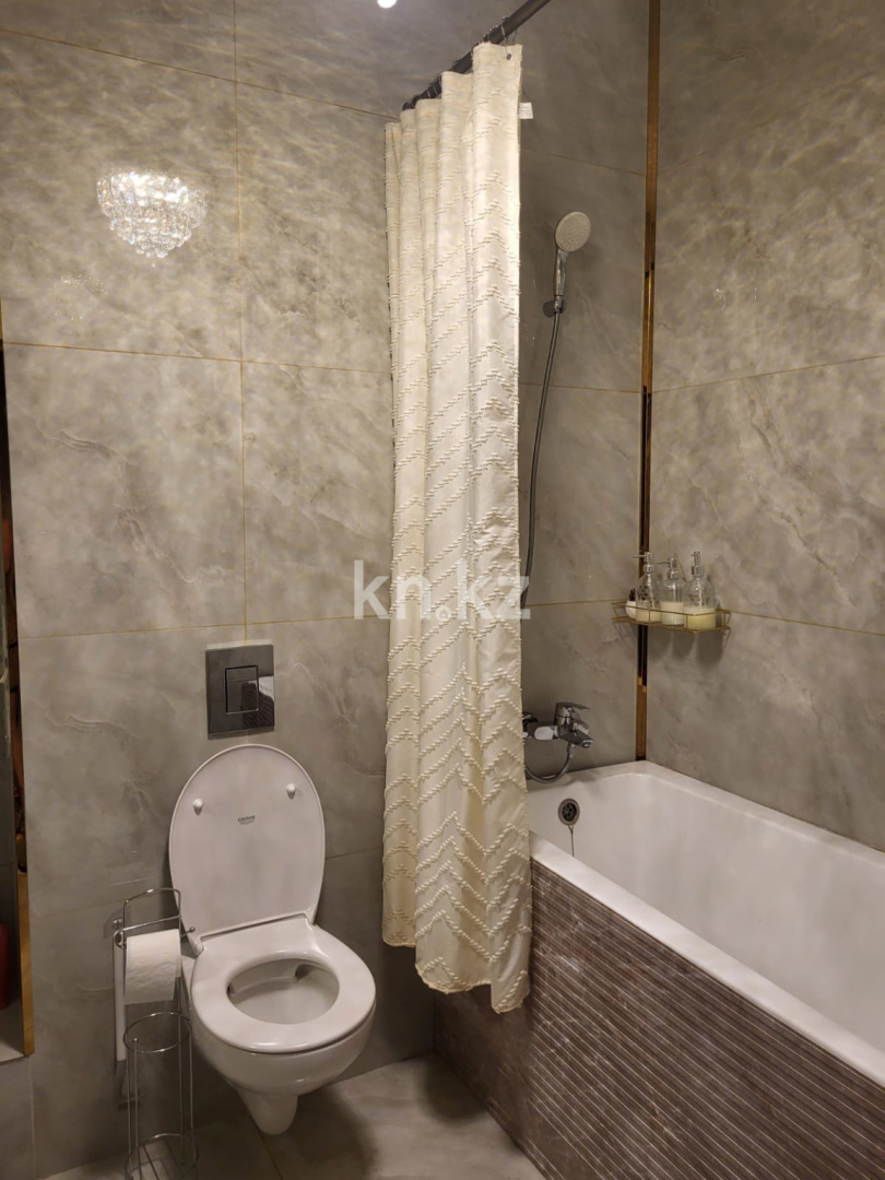 Продажа 2-комнатной квартиры, 50.2 м² в Алматы - фото 21
